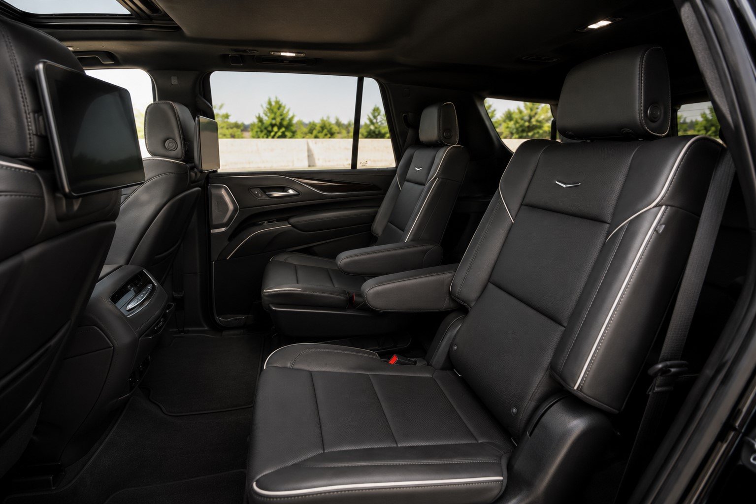 Cadillac Escalade interior